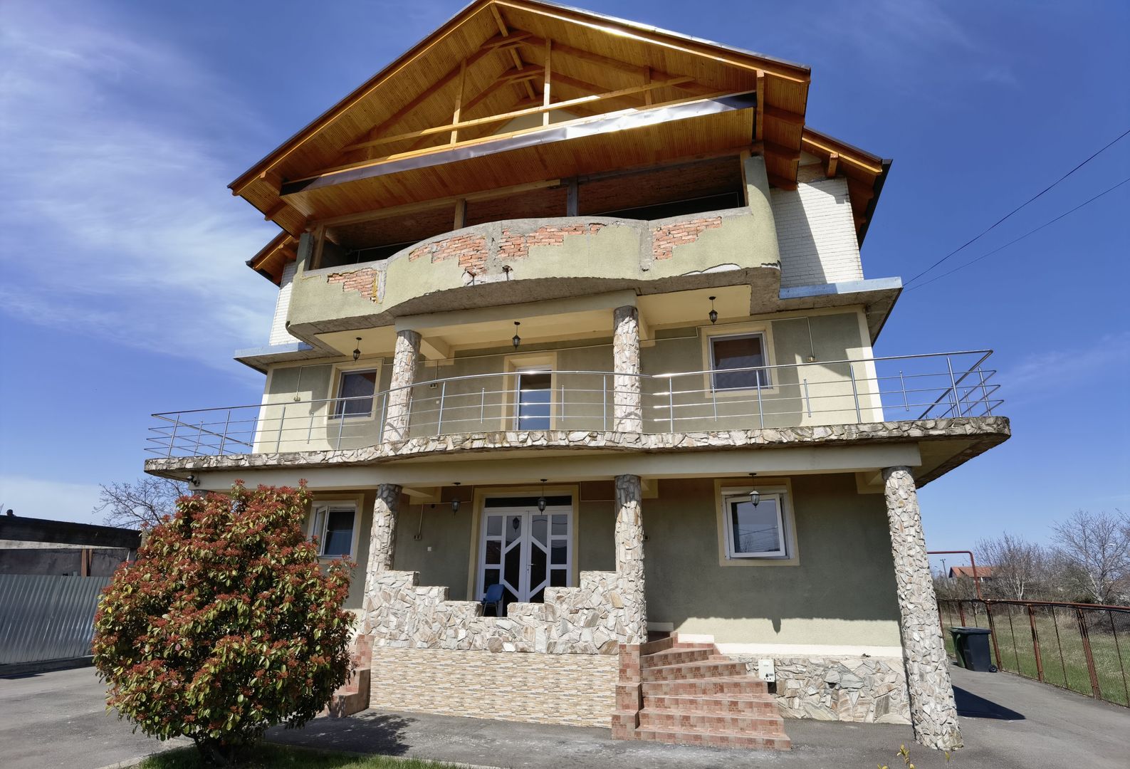 Imobil pretabil activitati diverse: clinica medicala/camin batrani/pensiune - Poză 34