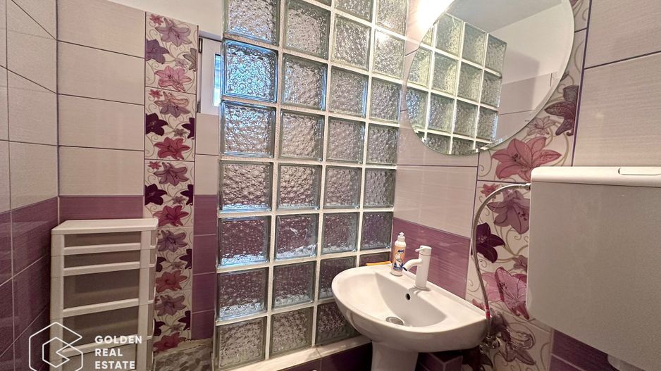 Apartament luminos 2 camere, zona Lebada, cu loc de parcare - Poză 13