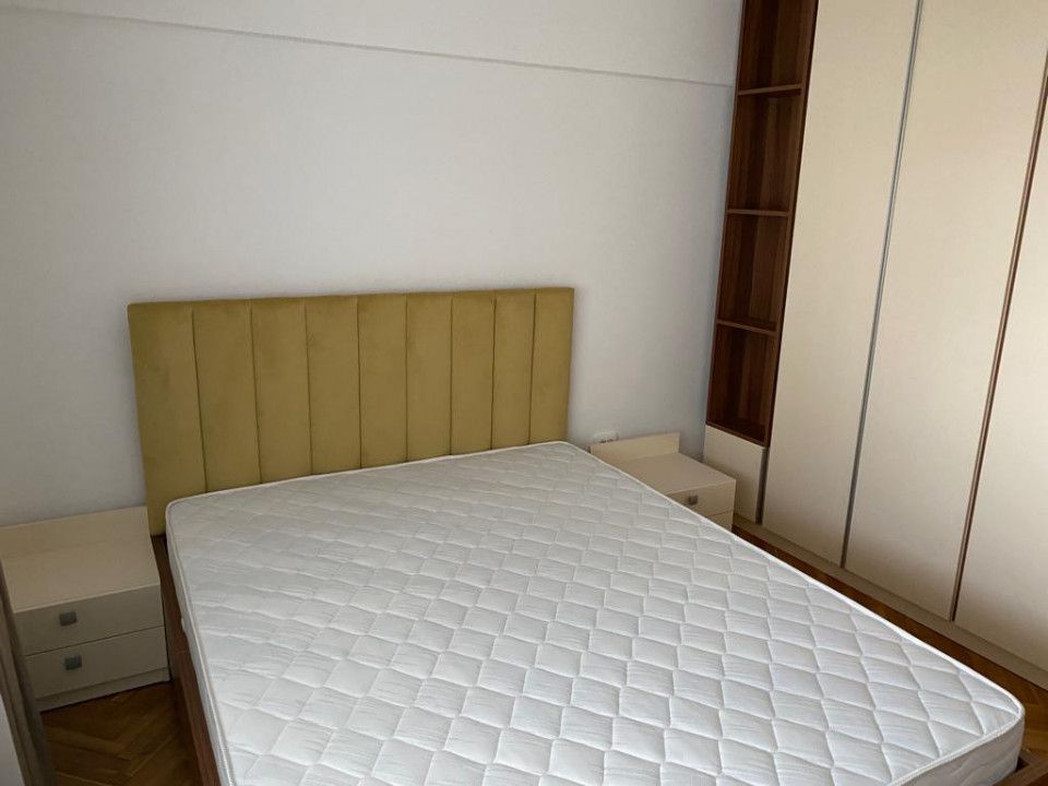 Inchiriere Apartament 3 Camere Ultracentral - Poză 6