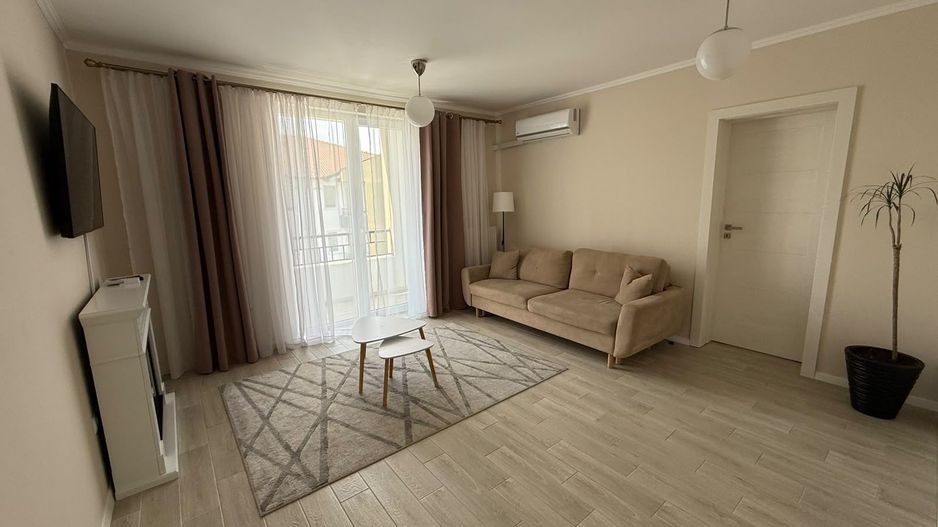 Apartament 2 camere decomandat - P. Brana, Selimbar - Poză 1