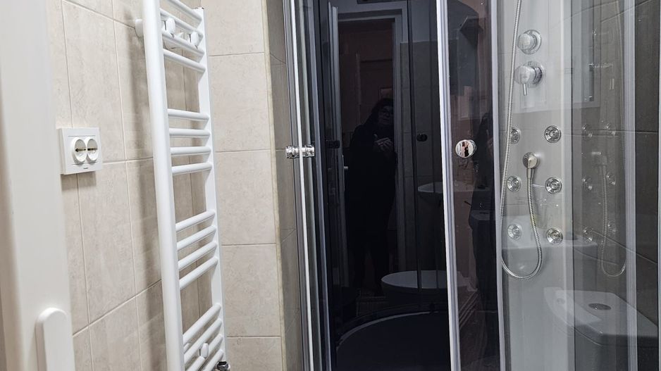 Garsonieră la casă, in zonă centrală, cu pod și beci. - Poză 10