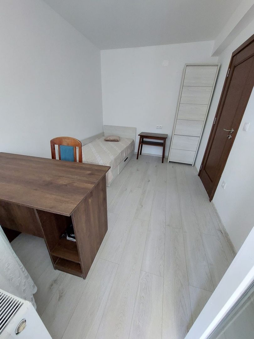 Apartament cu 3 cameră de închiriat – Zona Centrală, Oradea - Poză 5