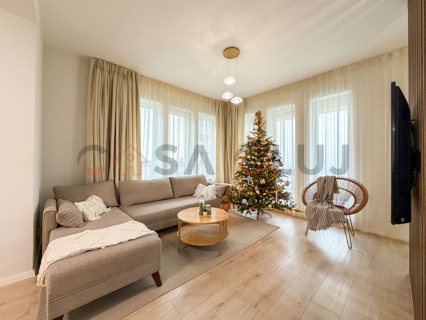 Casa individuala cu teren de 500 mp, Dezmir - Poză 1