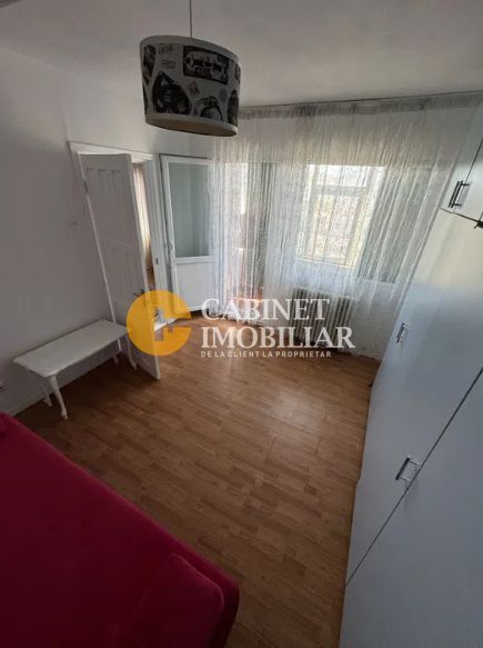 Apartament cu 2 Camere - Liber - Podu Ros Primaverii - Poză 3