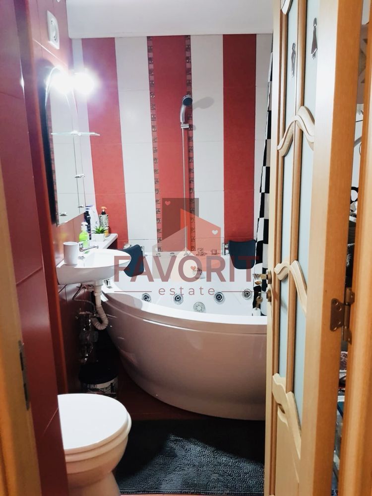 1 camera | etaj 1 | centrala proprie | mobilat si utilat | zona excelenta | - Poză 7