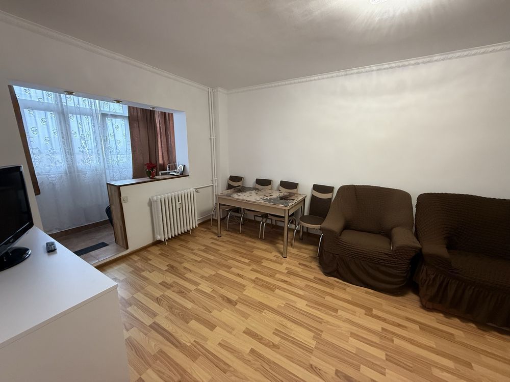 Inchiriere apartament 2 camere - Poză 3