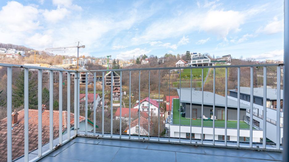 Apartament 2 Camere de Închiriat – Zona Șchei, Parcare Privată - Poză 18