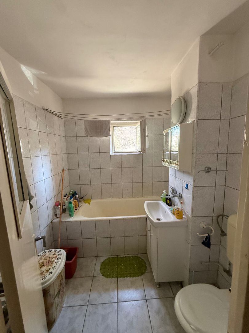 BRASADAS vinde ap 3 cam etaj 2/4 in Micro 17. - Poză 7