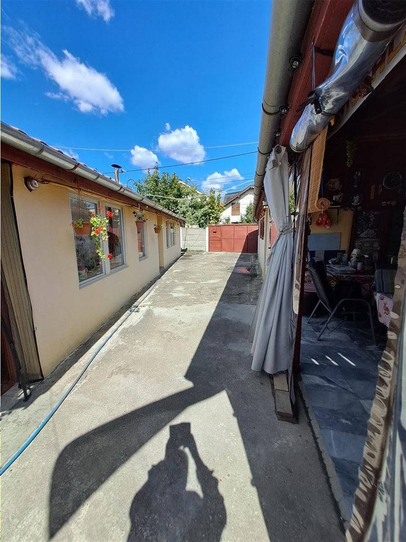 Casa individuala  Mehala aproape de Piata -Profi - Poză 1