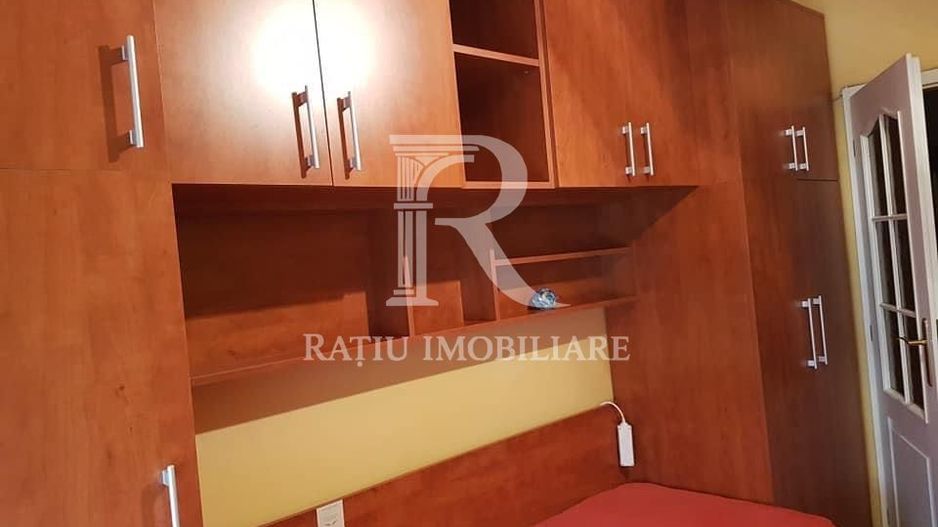 Apartament cu 3 camere | Etaj intermediar | Rogerius | Oradea - Poză 7