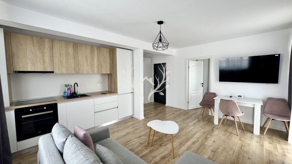 Apartament cu 3 camere + parcare, str. Tineretului, Floresti - Poză 1