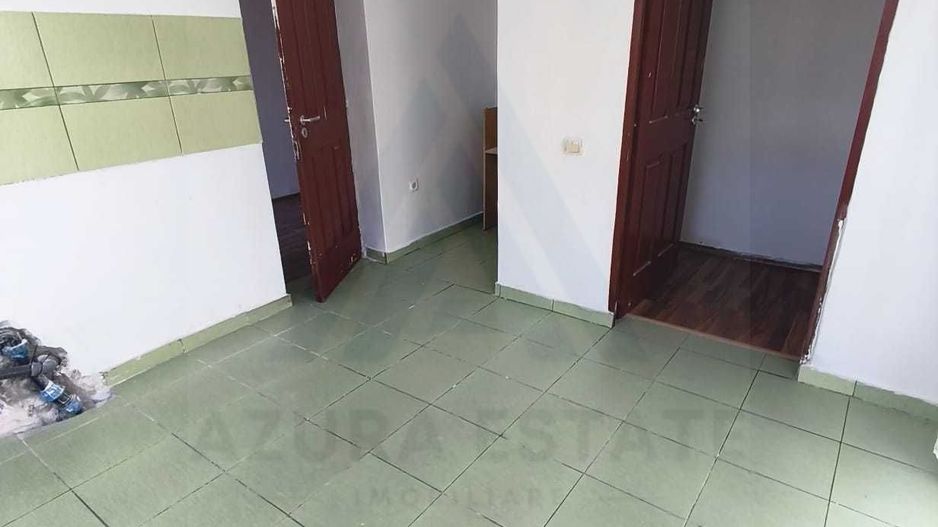 Apartament spatios la casa 77 mp utili curte libera 33 mp Turnisor - Poză 7