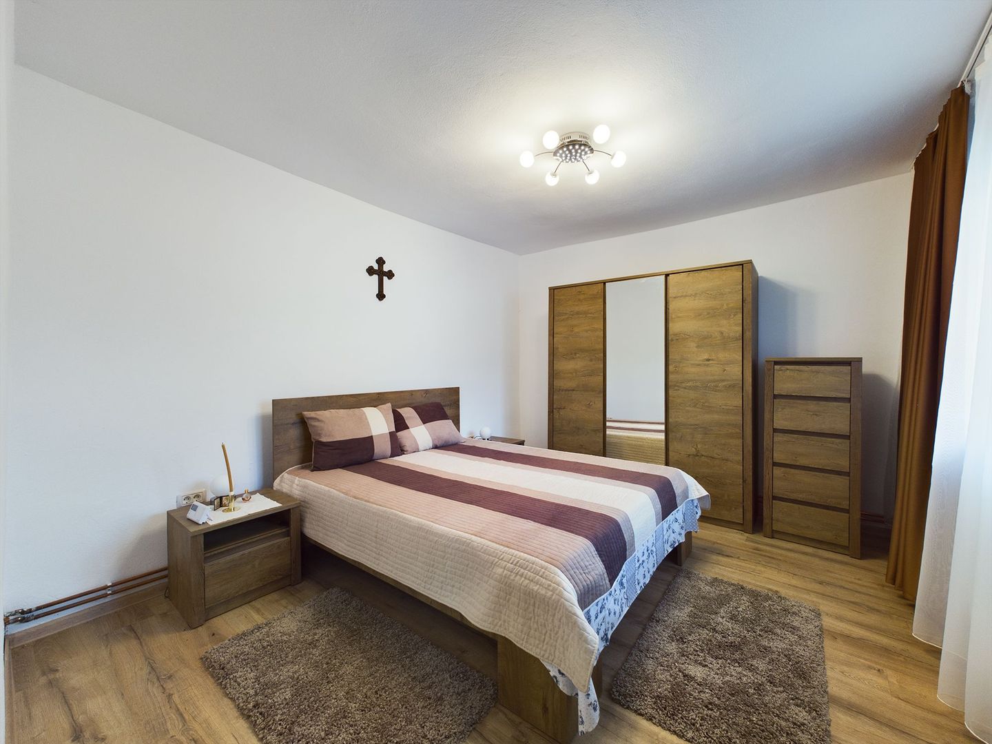 Casă frumoasă în Gai - Poză 4