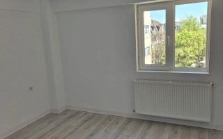 Apartament cu 3 camere ~ zona Centru ~ etaj 4 ~ confort 1 - Poză 4