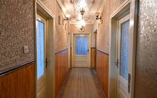 Casa cu 6 camere de vanzare | Zona Ultracentrala, Baicoi | Comision 0% - Poză 18