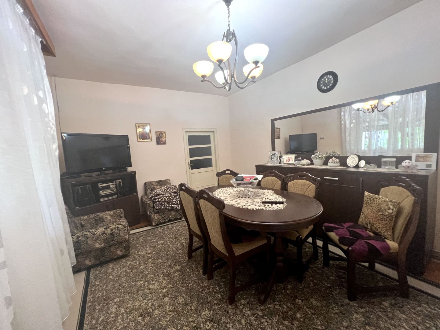 CASA CU TEREN GENEROS- 1.593 MP - Poză 8