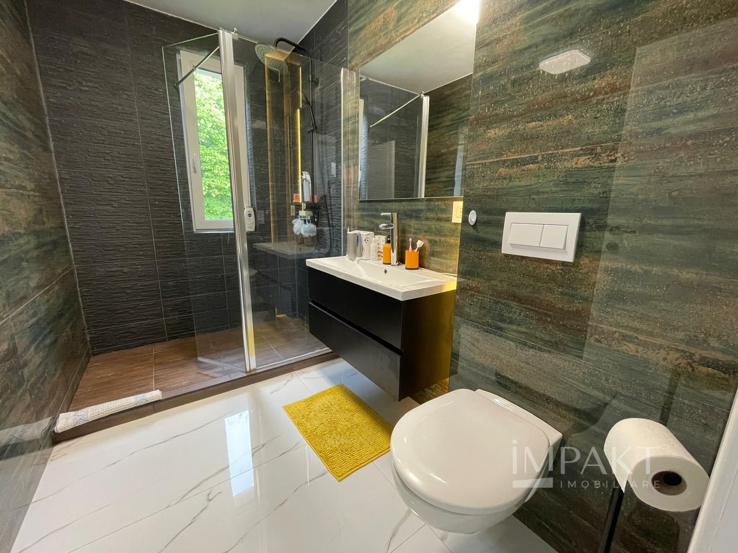 Penthouse Exclusivist cu 2 Terase Panoramice și Jacuzzi - Poză 15