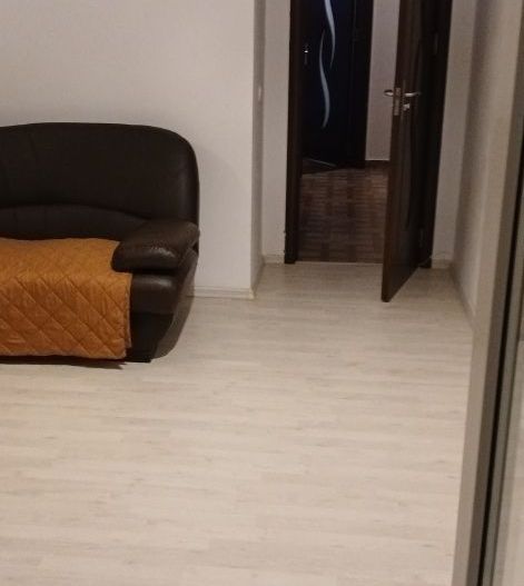 Apartament 2 camere de vanzare - Poză 2
