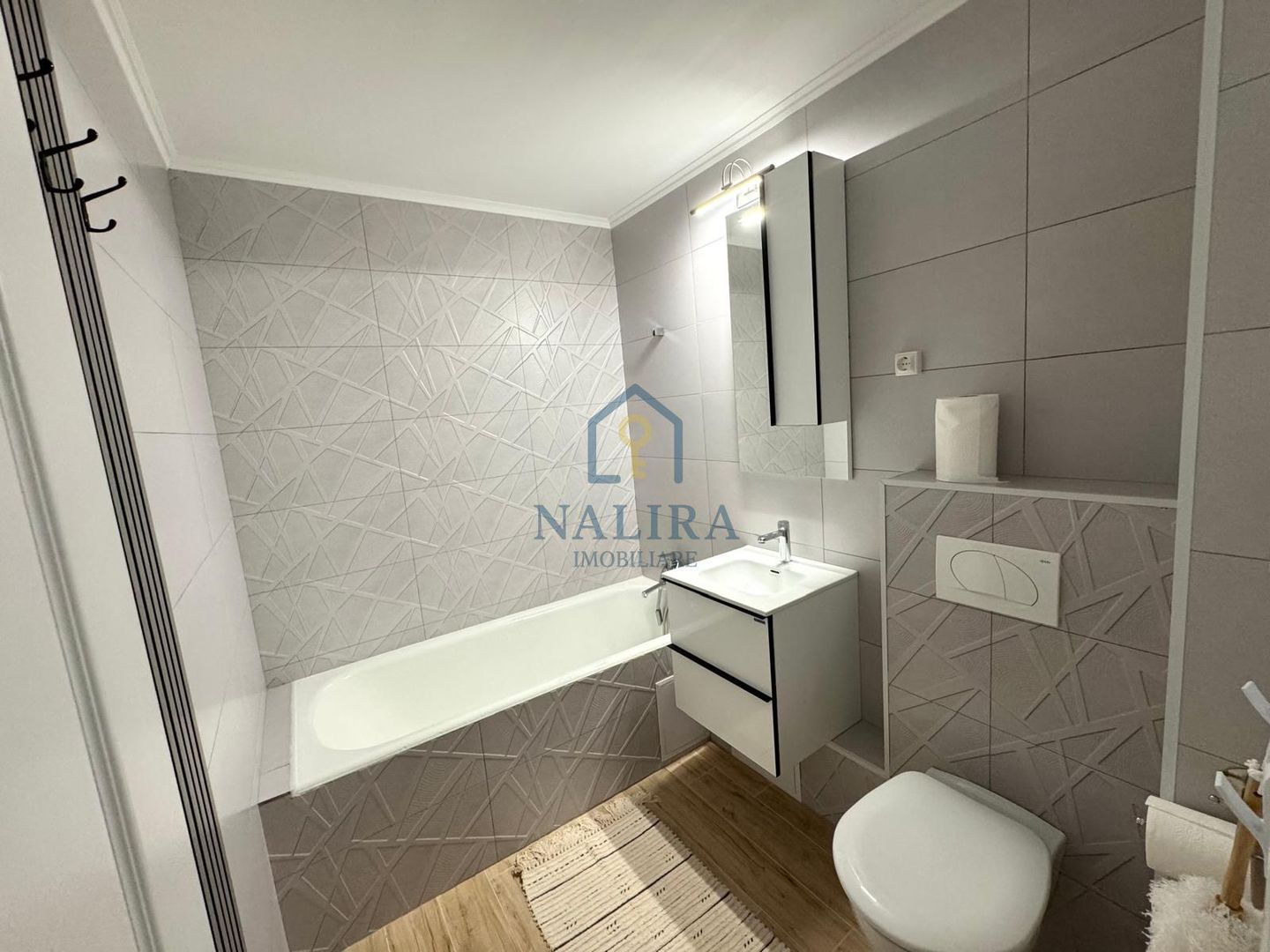 Chirie apartament CENTRAL cu 3 camere - Hortensiei - Poză 11