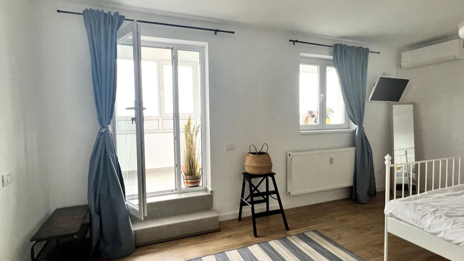 Studio renovat | Piata Victoriei | Terasă 10 mp | Fără risc seismic - Poză 1