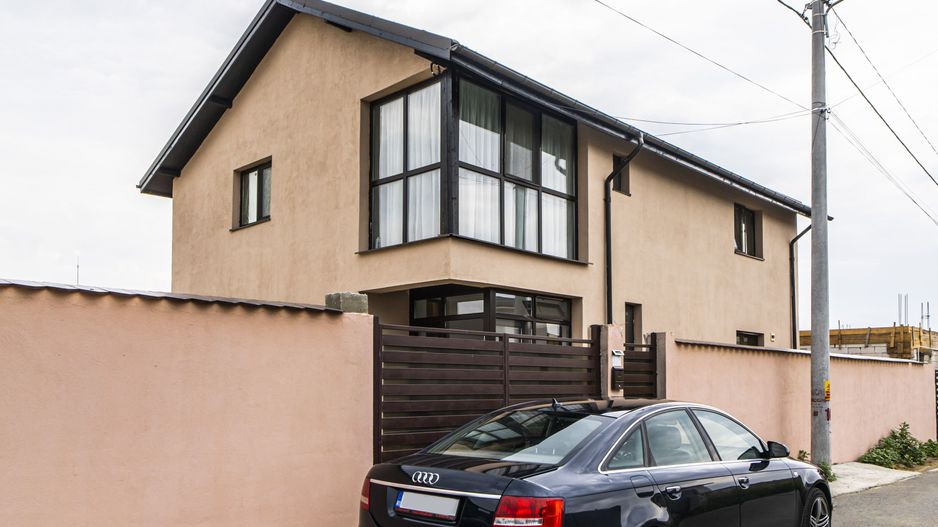 DRAGOMIRESTI VALE CASA 5 CAMERE, utilitati, drum asfaltat, COMISION 0% - Poză 1