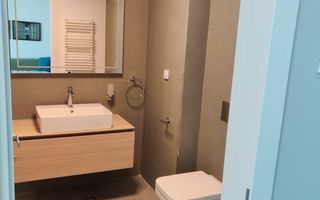 PENTHOUSE DE LUX CU 5CAMERE LA INCHIRIERE CU VEDERE LA LACUL FLOREASCA - Poză 15