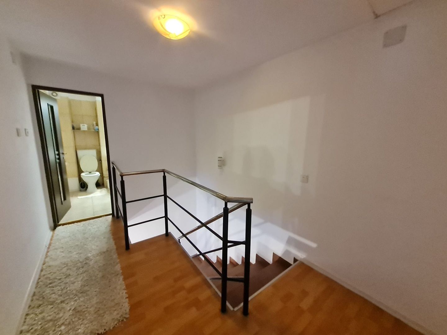 Casa ideală pentru investiție-spațiu comercial/birourii - Poză 15