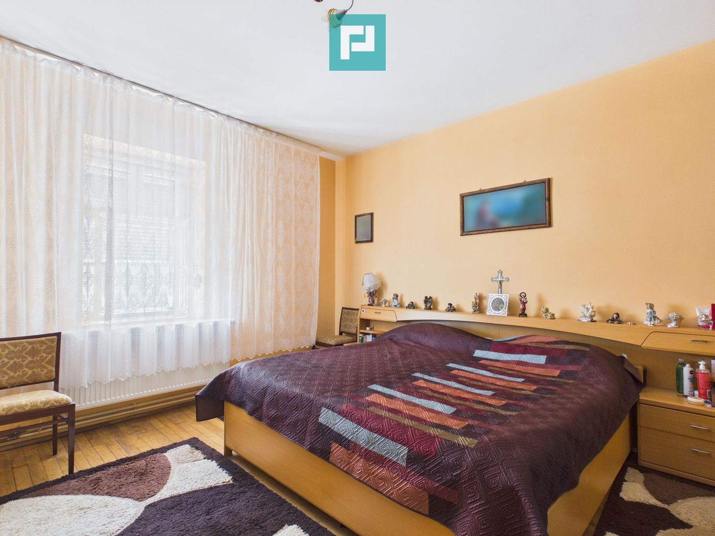 Casă cu 4 camere și teren de 1.910 mp în Macea - Poză 12