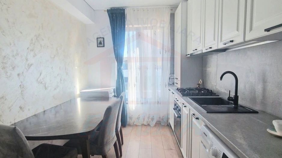 VANZARE APARTAMENT 2 CAMERE, COMPLEX ARCADA, 112.000 EURO - Poză 7