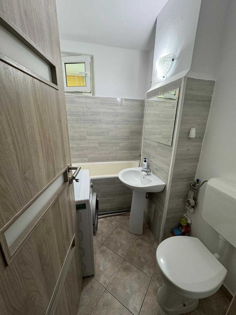 Spre inchiriere Apartament 2 camere-Obor - Poză 6