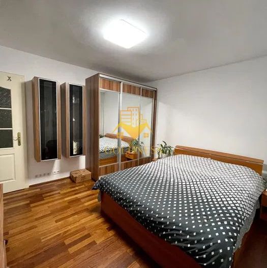 2 camere, decomandate, balcon,  Manastur Zona Big, Izlazului,Mehedinti - Poză 1