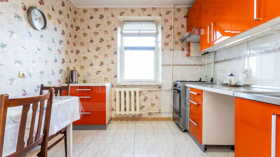 Vânzare, apartament, 4 camere, str. Nicolae Milescu Spătarul, Ciocana - Poză 1