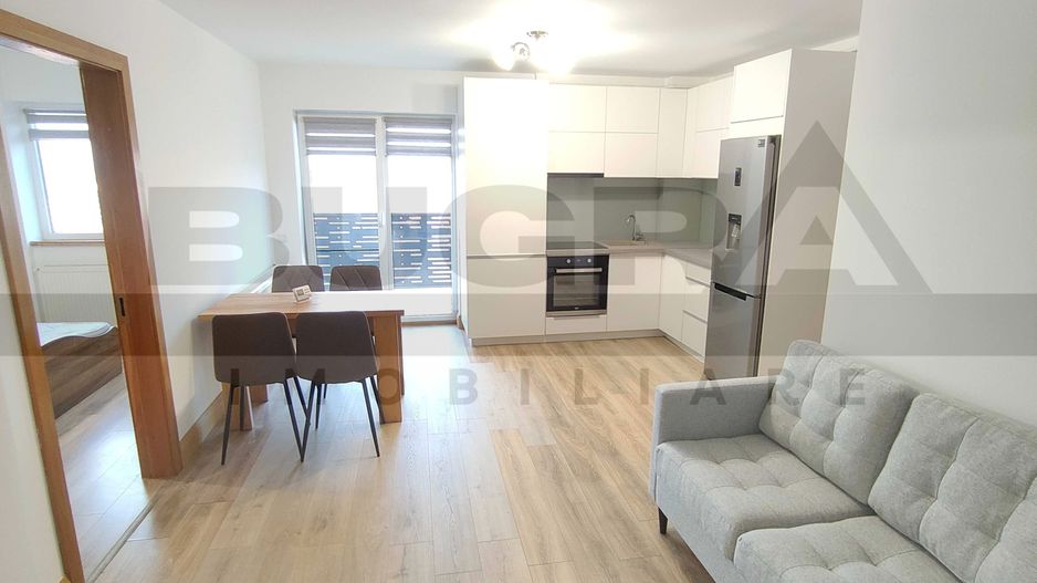 Apartament de 3 camere modern, bloc nou, parcare, zona Vivo - Poză 1