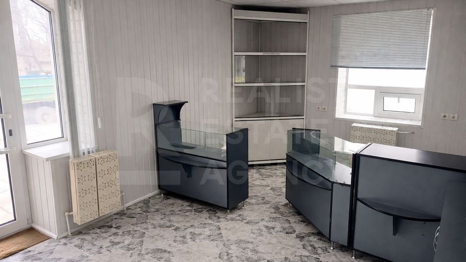 Chirie, spațiu comercial, 30 mp, str. Decebal, Bălți - Poză 3