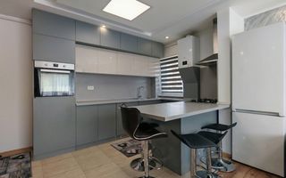 Apartament 3 camere de vanzare situat în Șelimbăr, pe Pictor Brana. - Poză 1