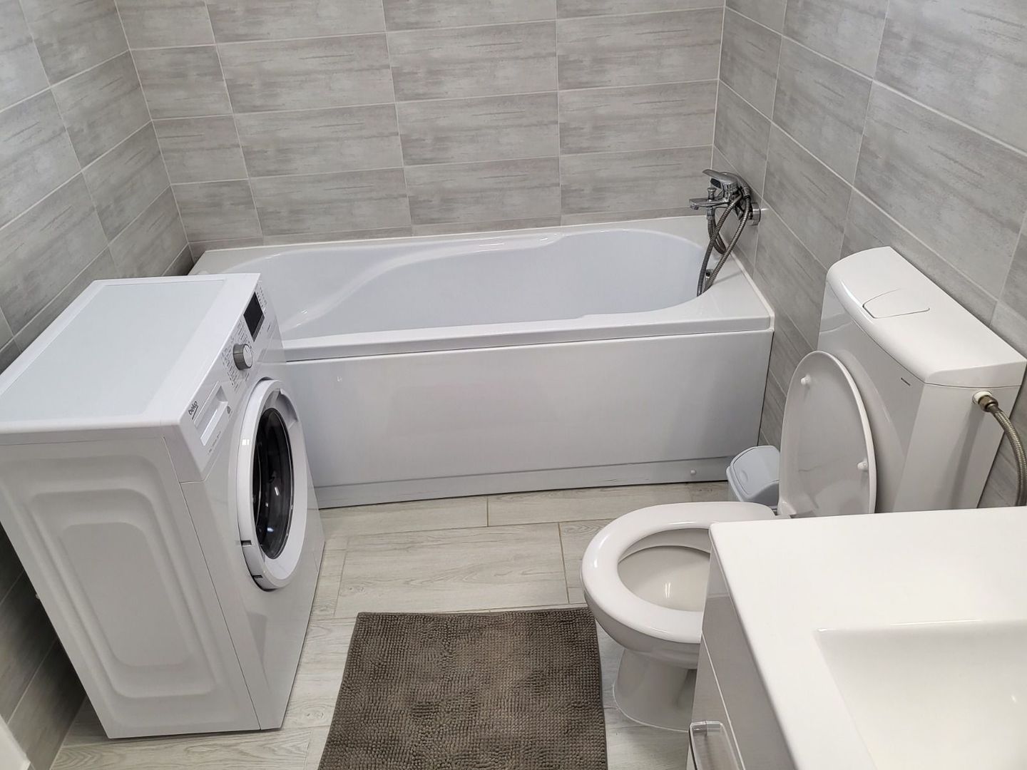 Duplex de închiriat în Mosnita Noua - Poză 12