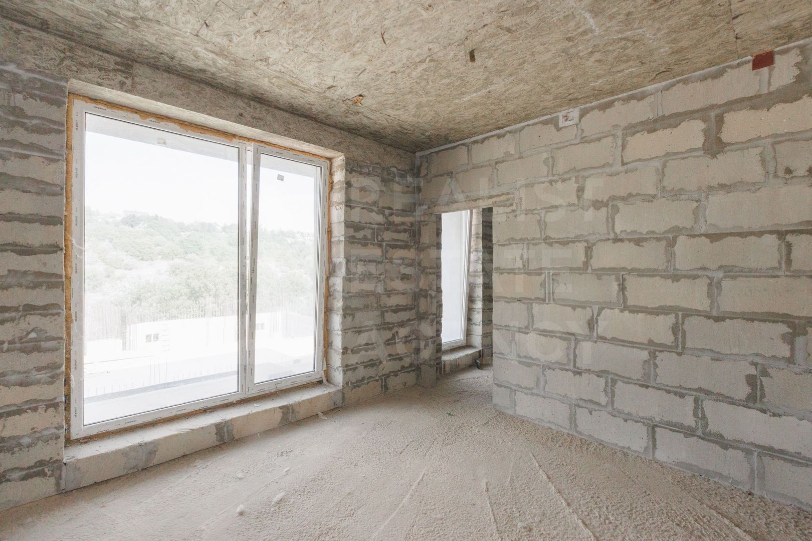 Vânzare duplex, 4 camere, str. Schinoasa Vale, sectorul Centru. - Poză 20