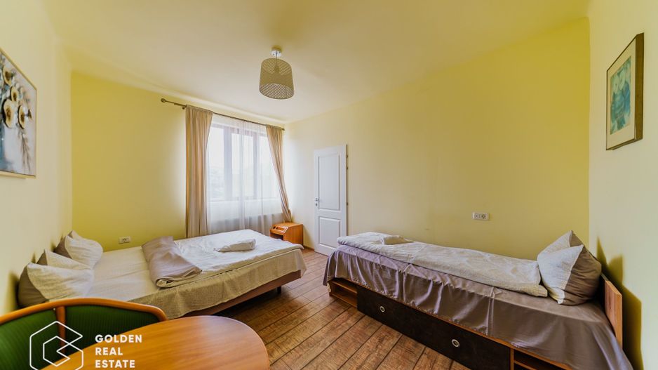 Afacere la cheie: Pensiune functionala sau casa de locuit, Ghioroc - Poză 8
