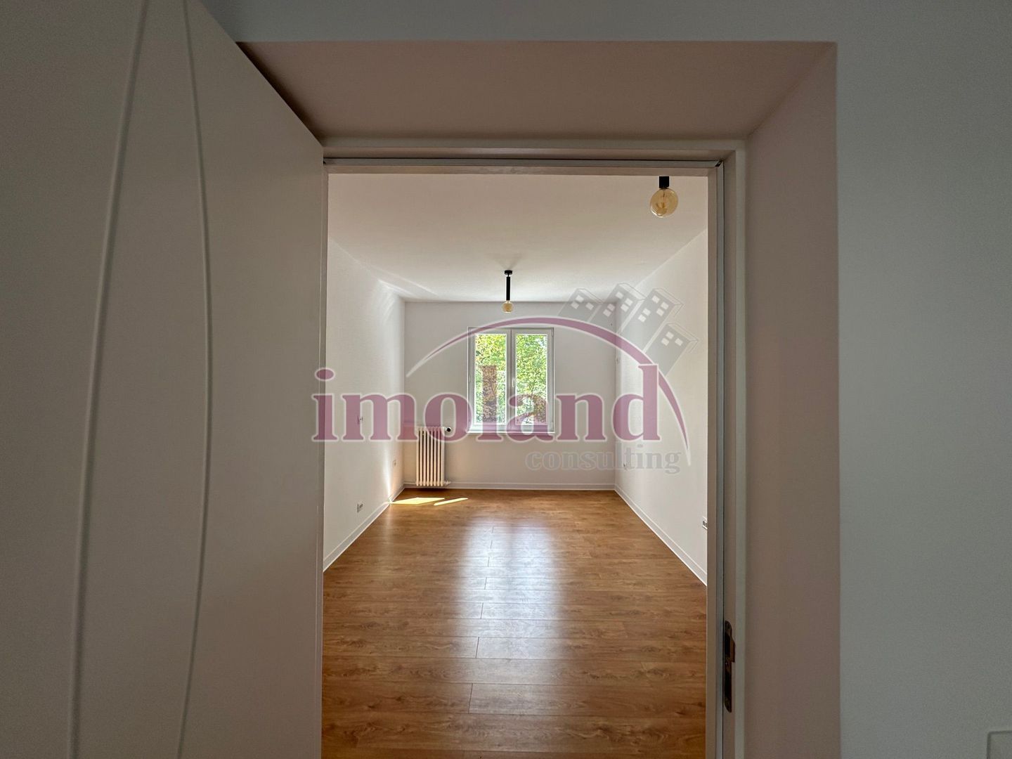 Vanzare - apartament - 3 camere renovate - Floreasca - Compozitori - Poză 1