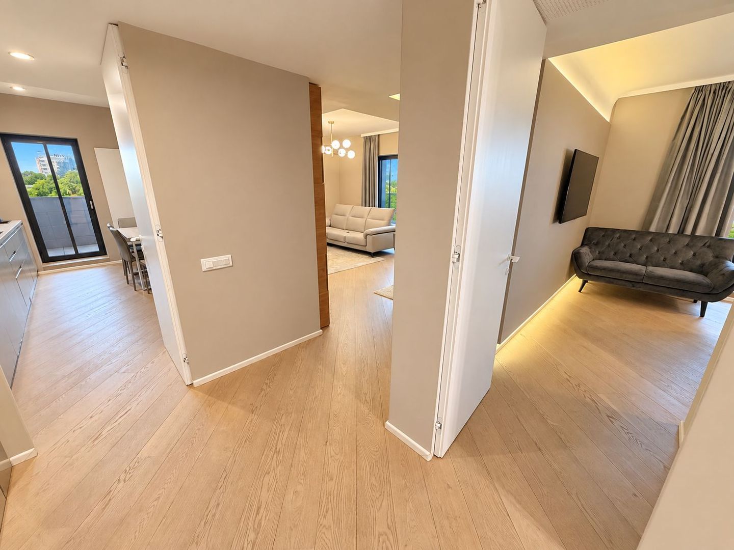 3 Camere Cortina Academy Cotroceni Razoare One 2x Parcare Subterana - Poză 21