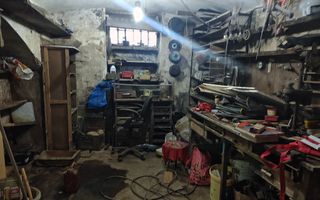 Apartament la casă cu front stradal,  str. M. Eminescu. 119 900 E. - Poză 7