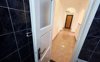 2 camere decomandat | 60 mp utili | Etaj 2 | Zona Sud | Boxă - Poză 13
