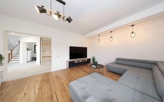 Proprietate Deosebita - Poză 21