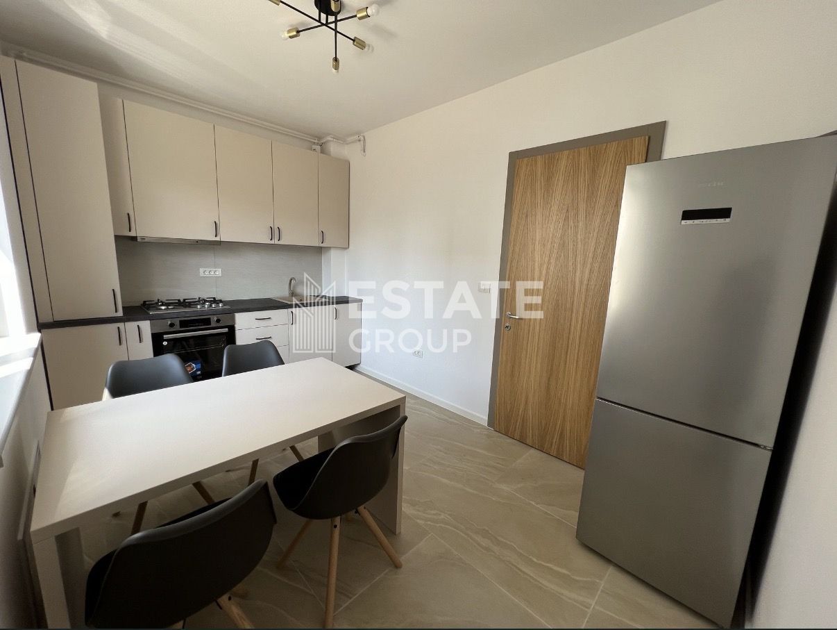 Apartament cu 2 camere decomandat in Mosnita Noua - Poză 3