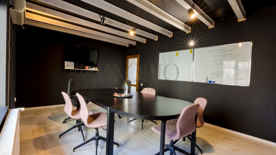 Vilă de închiriat 240 mp2 + curte | Spațiu birouri premium | P+3E - Poză 1