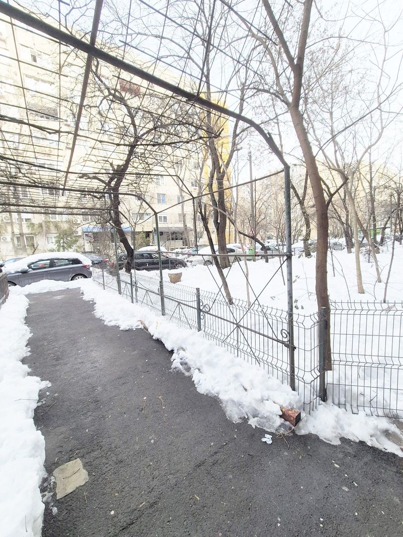 COMISION 0% - Apt 2 camere, bloc 1983, Crangasi la 5 minute metrou si parc - Poză 1