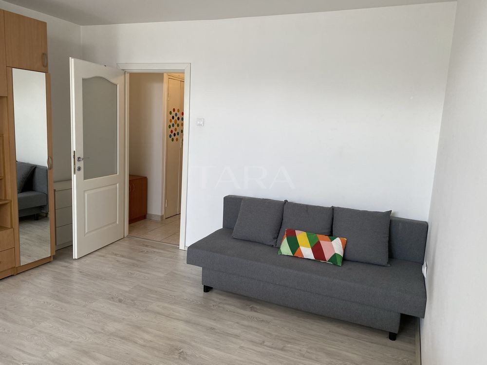 Inchiriere garsoniera, zona Big - Poză 1