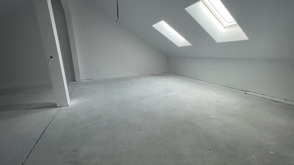 Comision 0% -Triplex  P+1E+M-Sacalaz -finisaje la alegere - Poză 50