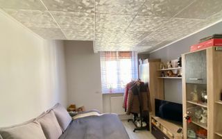 Apartament, 60 mp. Zona Centrala!! - Poză 4