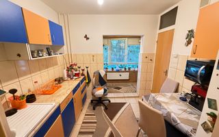 Apartament 2 camere Decomandat | Etaj intermediar | Zona Între Lacuri - Poză 3